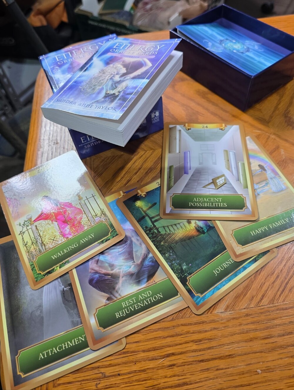 Energy Oracle Cards & Guidebook - Picture 3 of 3